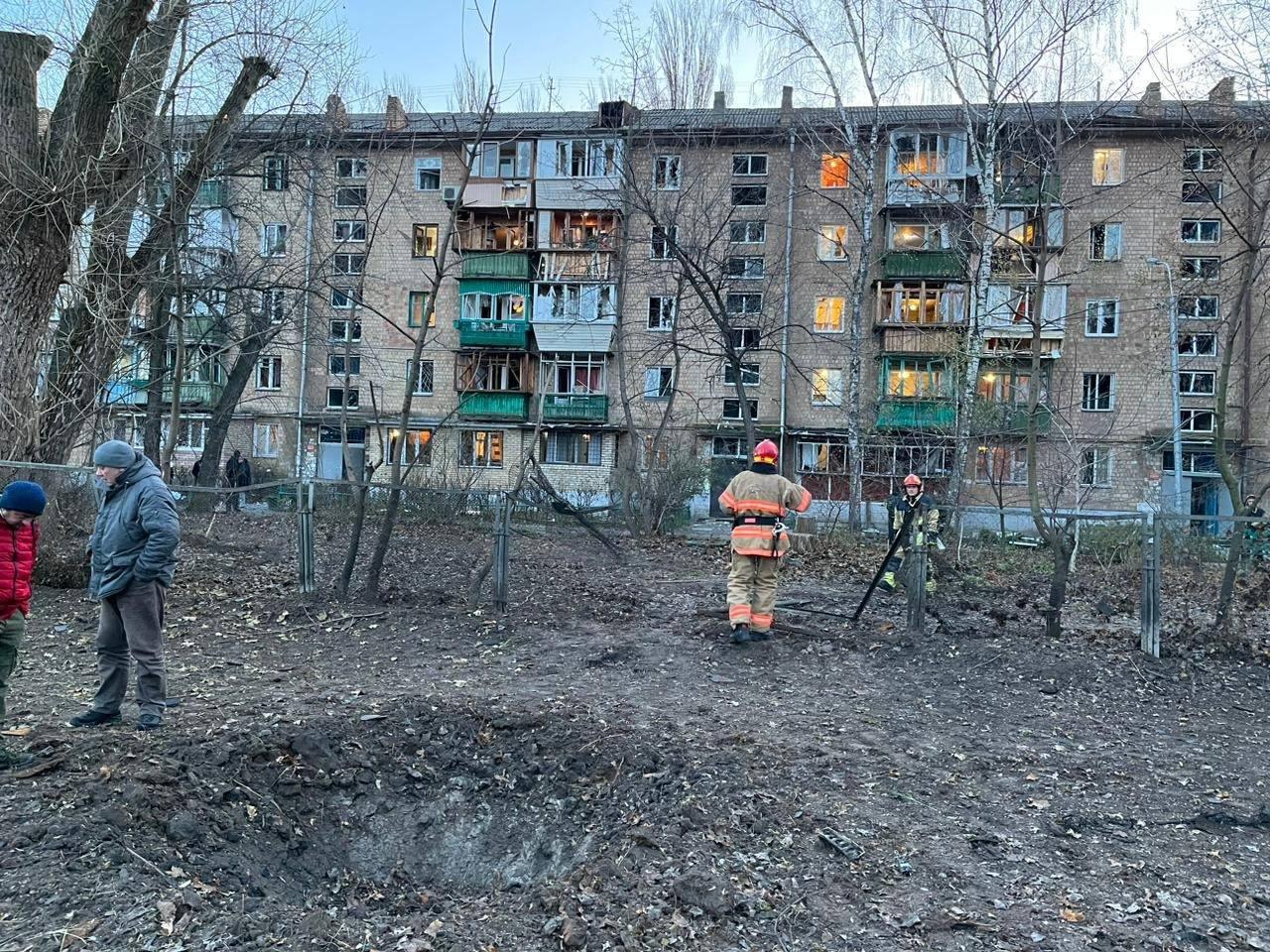 Нічна атака на Київ: серед п'ятьох постраждалих — дитина (ФОТО)