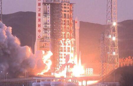 Китай заявив про запуск картографічного супутника
