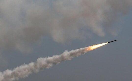 Над Дніпром збили керовану авіаційну ракету окупантів