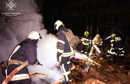 Рятувальники ліквідували наслідки нічного ракетного удару по Харкову