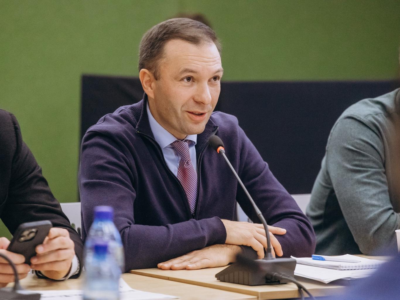 Суттєві недоліки законопроєкту про доброчесне лобіювання: розповідає Максим Лациба