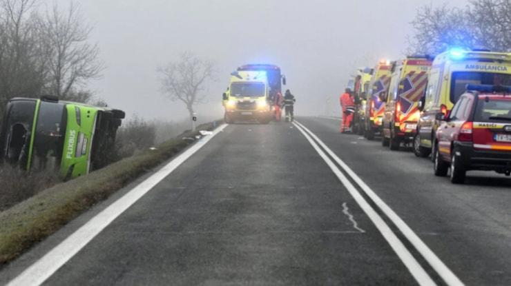 Восьмеро українців постраждали внаслідок ДТП у Словаччині