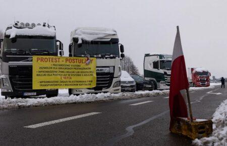 Посли країни Балтії оголосили демарш владі Польщі через блокування кордону