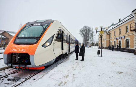 «Укрзалізниця» додає рейс Львів — Рахів на «пікову» дату