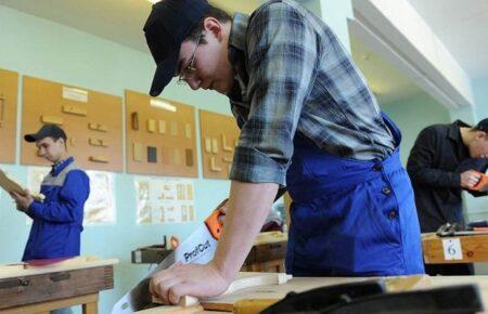 500 млн грн виділяють з державного бюджету на модернізацію майстерень профтехосвіти — заступник міністра