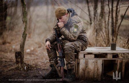 «Коли ти потрапляєш з армії в цивільне життя — ти один», — співавтор посібника для ветеранів