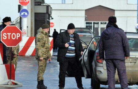 У правилах перетину кордону не зазначено, що треба додавати документи про відстрочку з військкомату — адвокатка