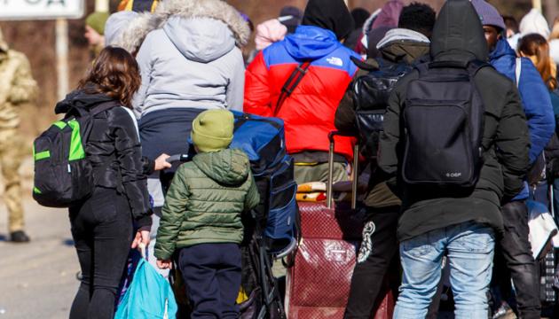 Окрім закликів до евакуації мешканці прикордоння Сумщини фактично не отримують від влади допомоги — журналістка