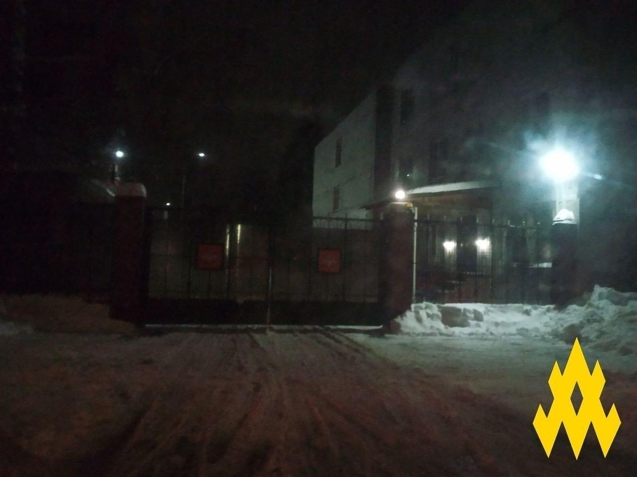 Партизани проникли у військову частину в РФ зі зброєю для боїв на Донбасі