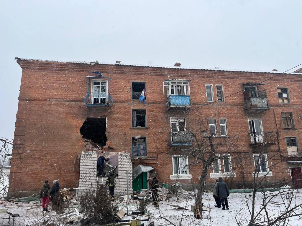 The enemy targeted an apartment building in Kupyansk, resulting in the death of one person