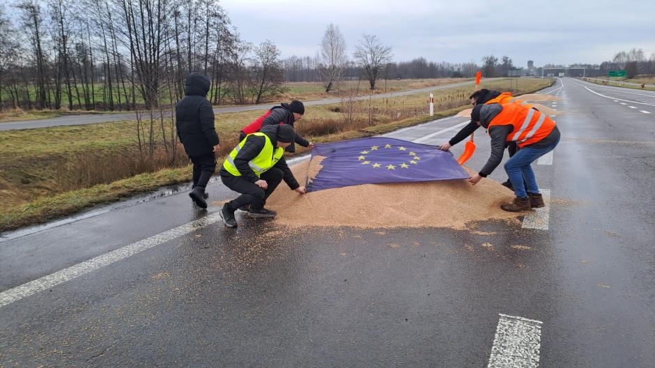 В МЗС відреагували на антиукраїнські акції у Польщі: заява