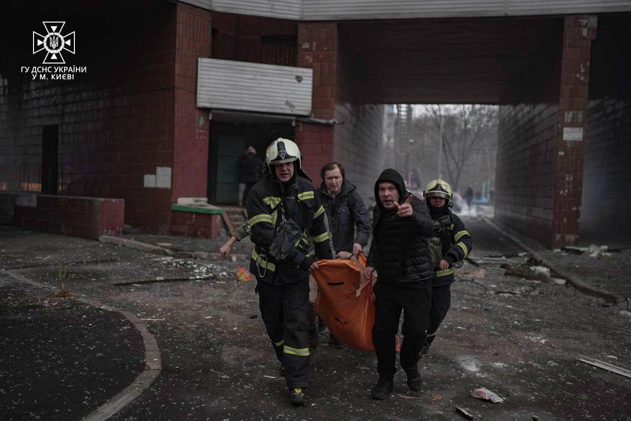 У Києві внаслідок ракетного удару є загиблі (ОНОВЛЕНО)