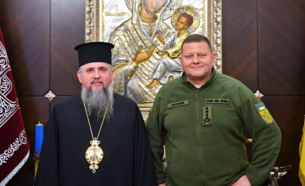 Залужний з митрополитом Епіфанієм обговорили розвиток військового капеланства