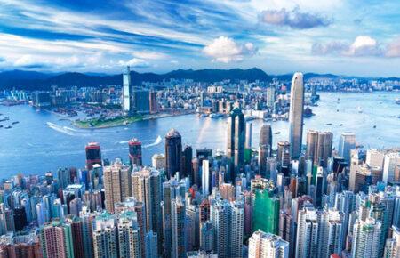 У Гонконгу шахраї видурили у чоловіка $25,6 млн, використавши діпфейк його фінансового директора