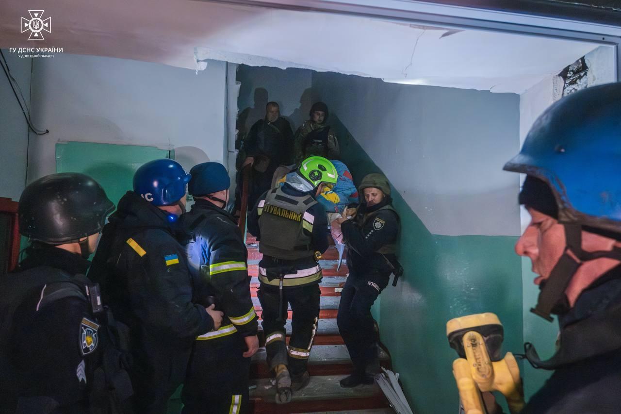 Основний удар у Селидовому припав на пологове відділення (ФОТО)