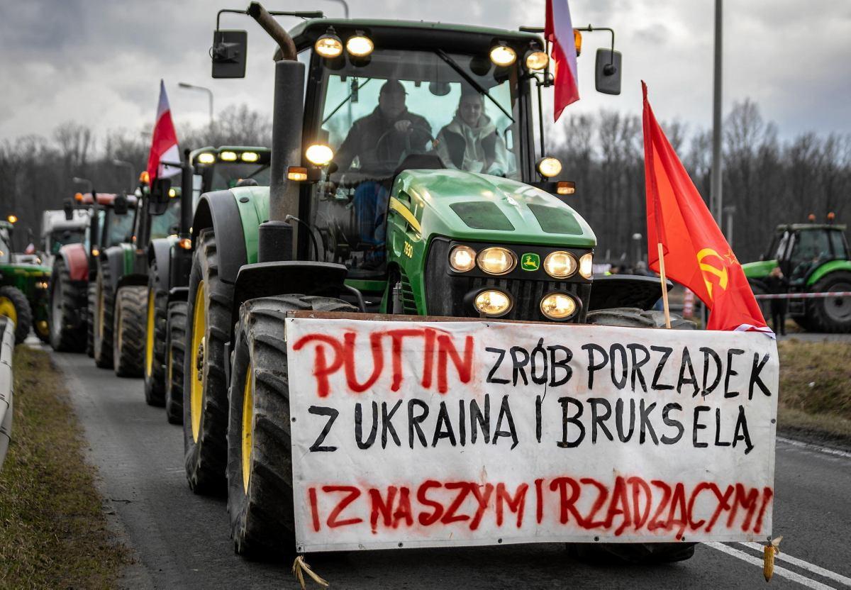 МЗС Польщі жорстко відреагувало на протест фермерів із закликом до Путіна