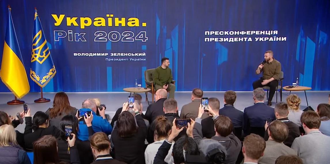 Тиск росіян на Купʼянському напрямку достатньо сильний — Зеленський