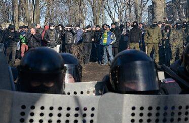 Закриту справу ексміліціонерів, які 20 лютого 2014-го озброїли автоматами «тітушок» ми вважали однією з ключових — прокурор