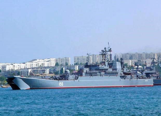 Сили оборони атакували два великі десантні кораблі окупантів — «Ямал» та «Азов»
