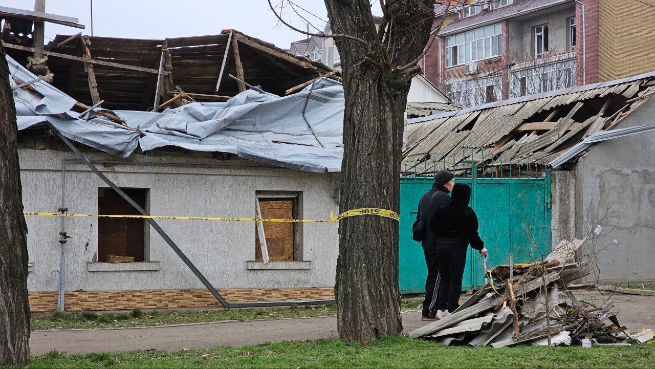 Mykolaiv, much like Odesa, was targeted by two ballistic missiles, with a 7-minute interval between each attack — correspondent