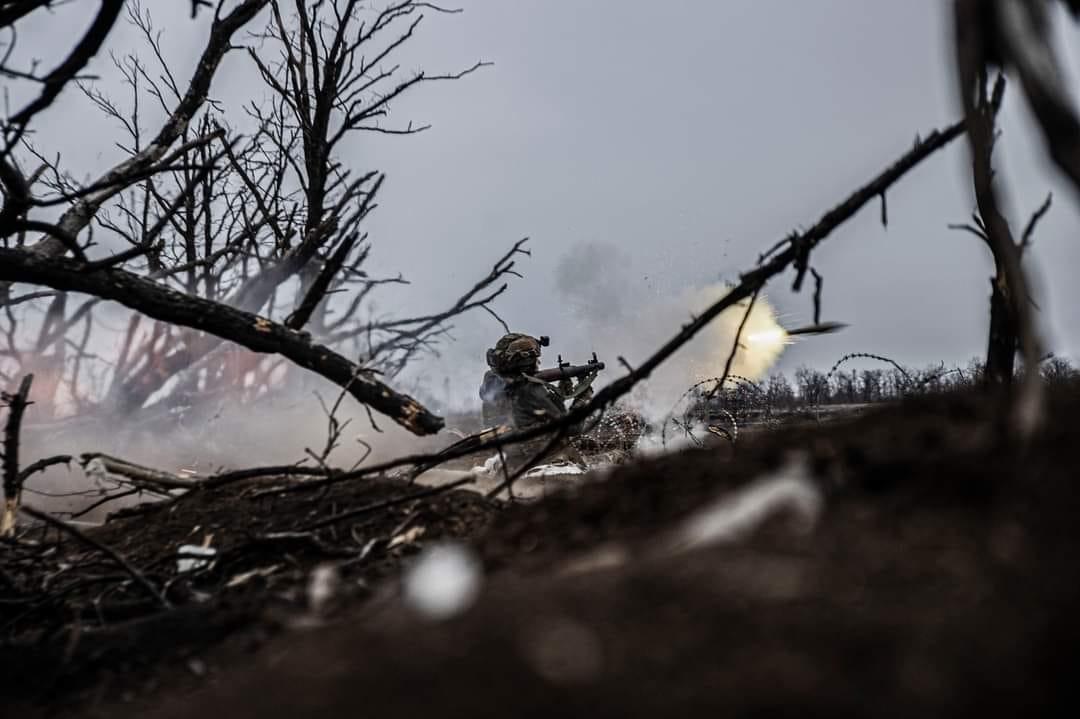 Ворог після двох днів тиші вдався до штурмів на лівому березі Дніпра