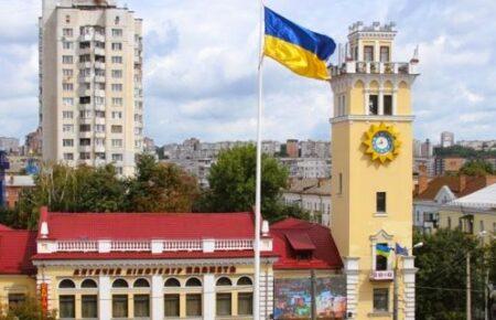 В одному з мікрорайонів Хмельницького електрику подають погодинно — журналістка про наслідки нічної атаки