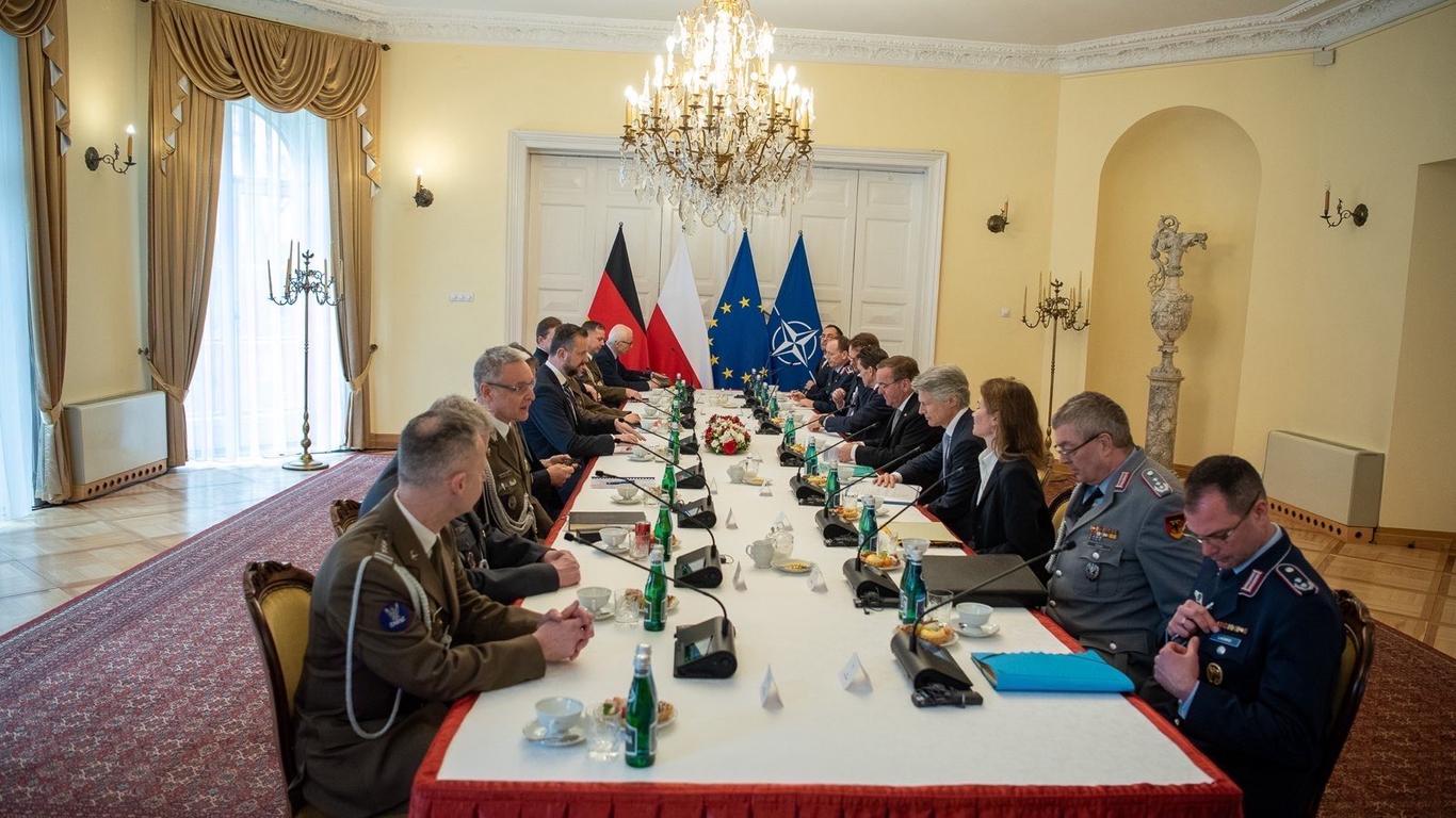 «Це легша версія «Рамштайну»» — Гетьман про «коаліцію бронетехніки»