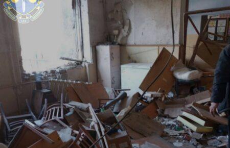 На Херсонщині окупанти скинули вибухівку на «Пункт незламності», є поранені