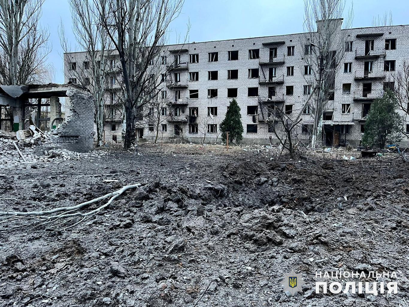 Поліція показала наслідки російських ударів по Мирнограду на Донеччині (ФОТО, ВІДЕО)