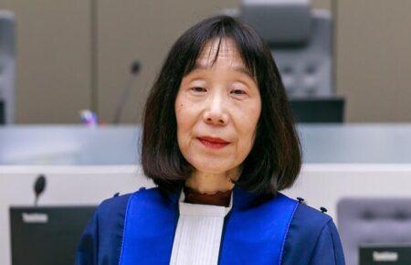 Міжнародний кримінальний суд очолила суддя, яка видала ордер на арешт Путіна