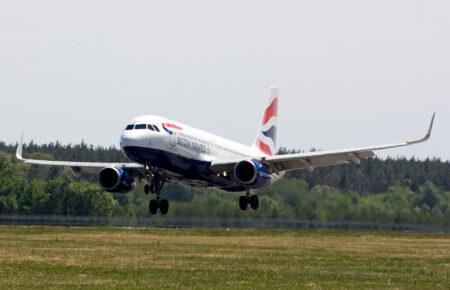 Найбільша британська авіакомпанія British Airways надаватиме пасажирам безкоштовний інтернет