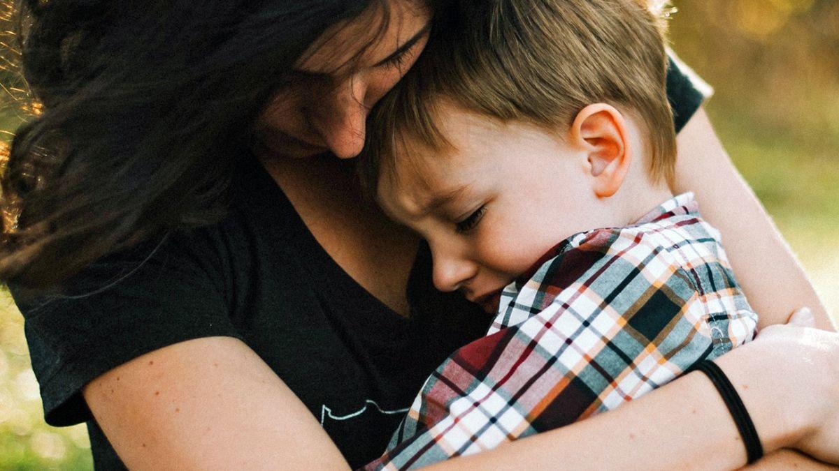 Як дорослі можуть підтримати дітей під час війни