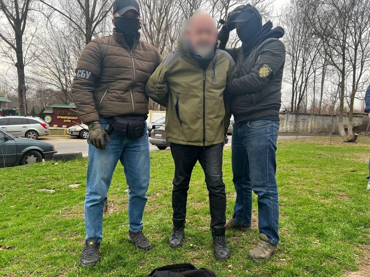 В Одесі та Києві затримали двох агентів ФСБ, які готували ракетні удари (ФОТО)