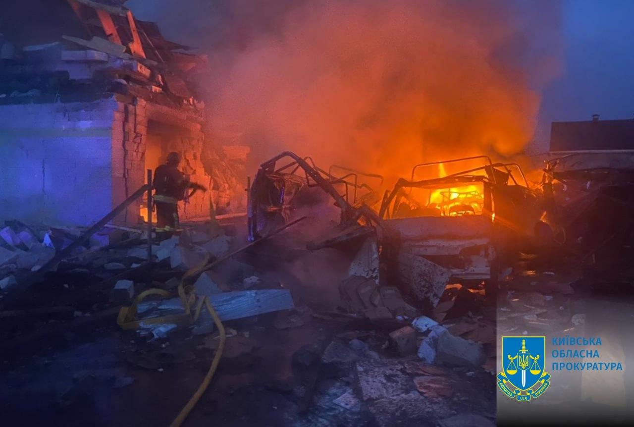 На Київщині внаслідок російської ракетної атаки поранені двоє людей