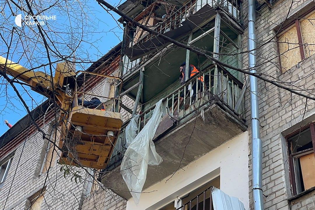 Три безпілотники атакували Київський район Харкова