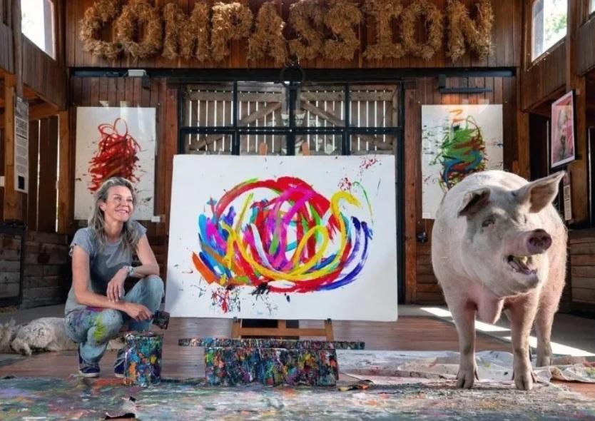 Померла свиня-художниця на імʼя Пігкассо