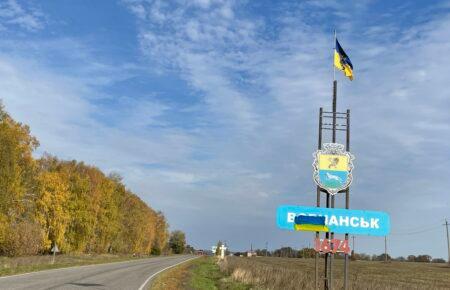 Армія РФ завдала удару по багатоповерхівці на Харківщині