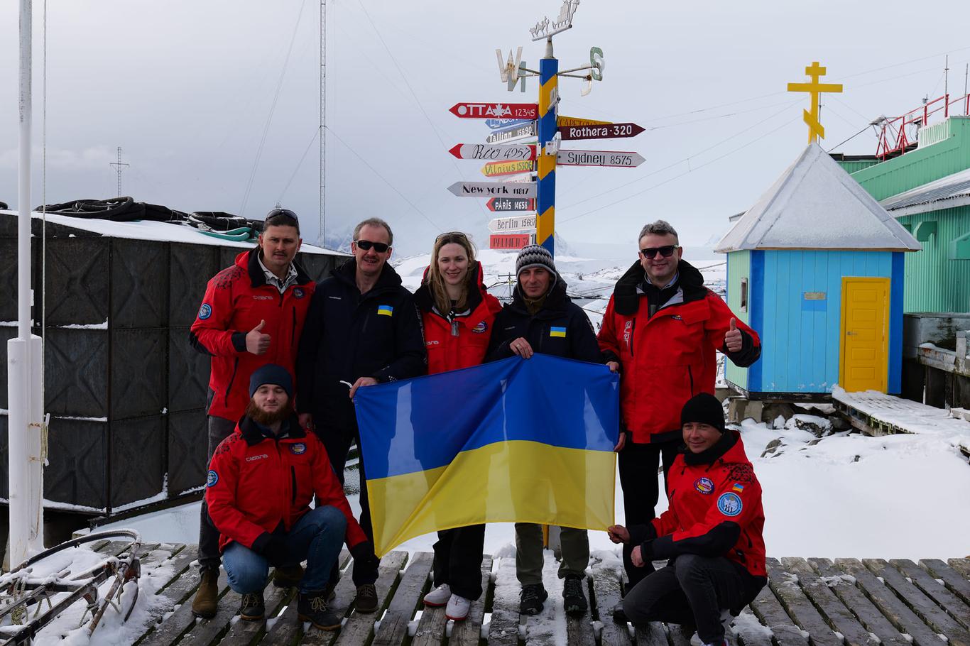 На українській станції «Академік Вернадський» завершилася річна ротація експедицій