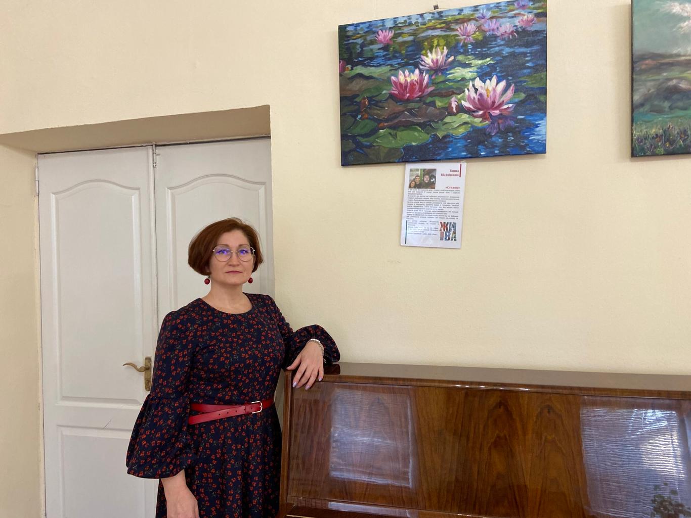 «Ми живемо, щоб пам’ятали подвиг наших дітей»: історії матерів із Маріуполя, які зцілюються малюванням