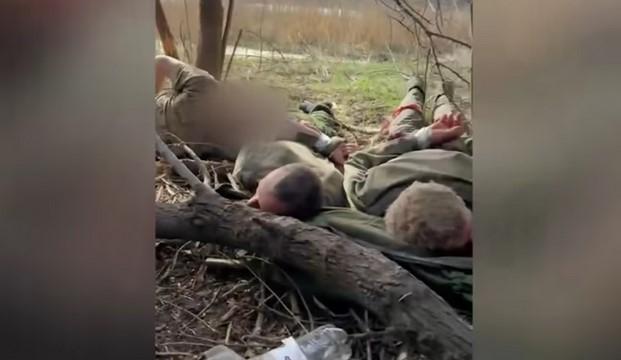 Прикордонники показали відео з трьома полоненими окупантами