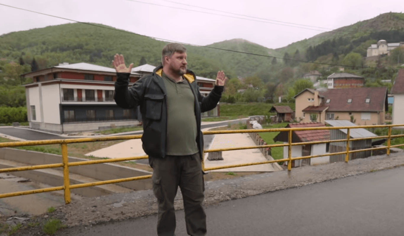 Чи повинна Україна визнати Косово