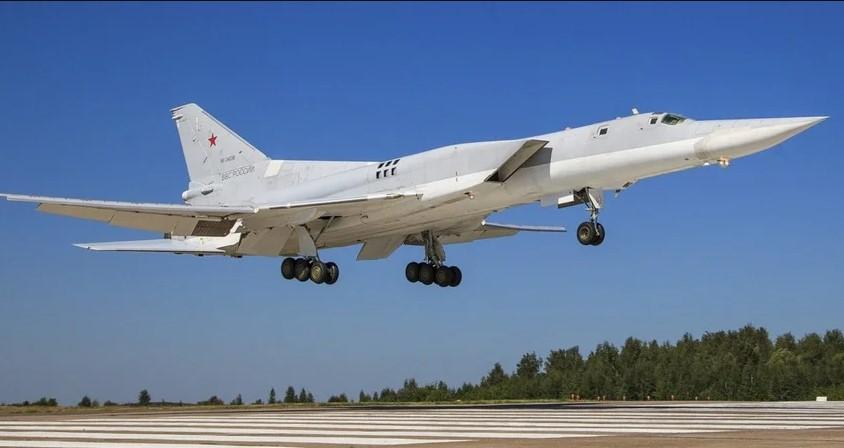 В РФ залишилось близько 40 бомбардувальників Ту-22М3 — авіаексперт