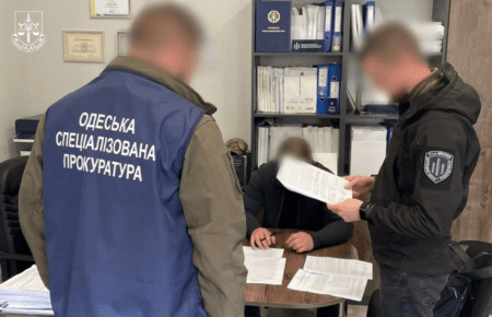 Правоохоронці викрили військового, який допомагав підозрюваним у розстрілі поліцейських на Вінниччині