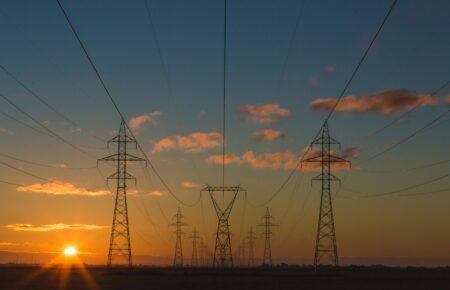 В енергосистемі України є дефіцит, але про нього не говорять — Павлюк