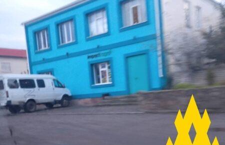Партизани виявили кадировців, які переховуються у одній з автошкіл Херсонської області