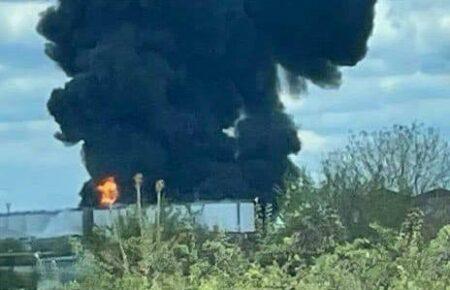 Дим було видно над всією Одесою — кореспондентка про обстріл порту в Южному