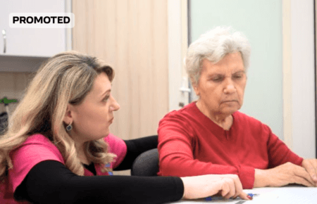 День боротьби з хворобою Паркінсона: як не пропустити ранні симптоми?