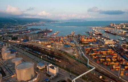 Удар по порту у Новоросійську: з'явилися супутникові знімки