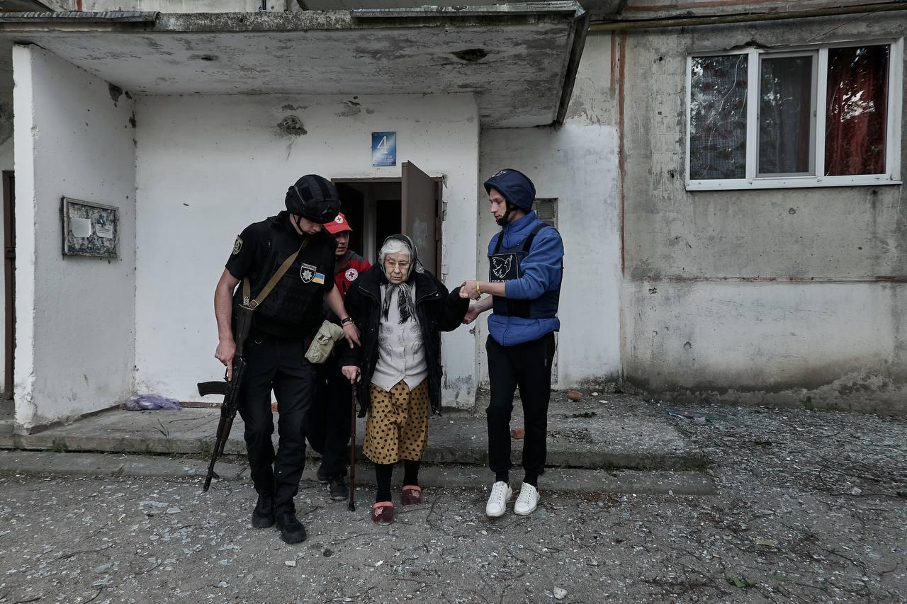 За 3 дні близько 5 700 людей евакуювали з прифронтових районів Харківщини — волонтер