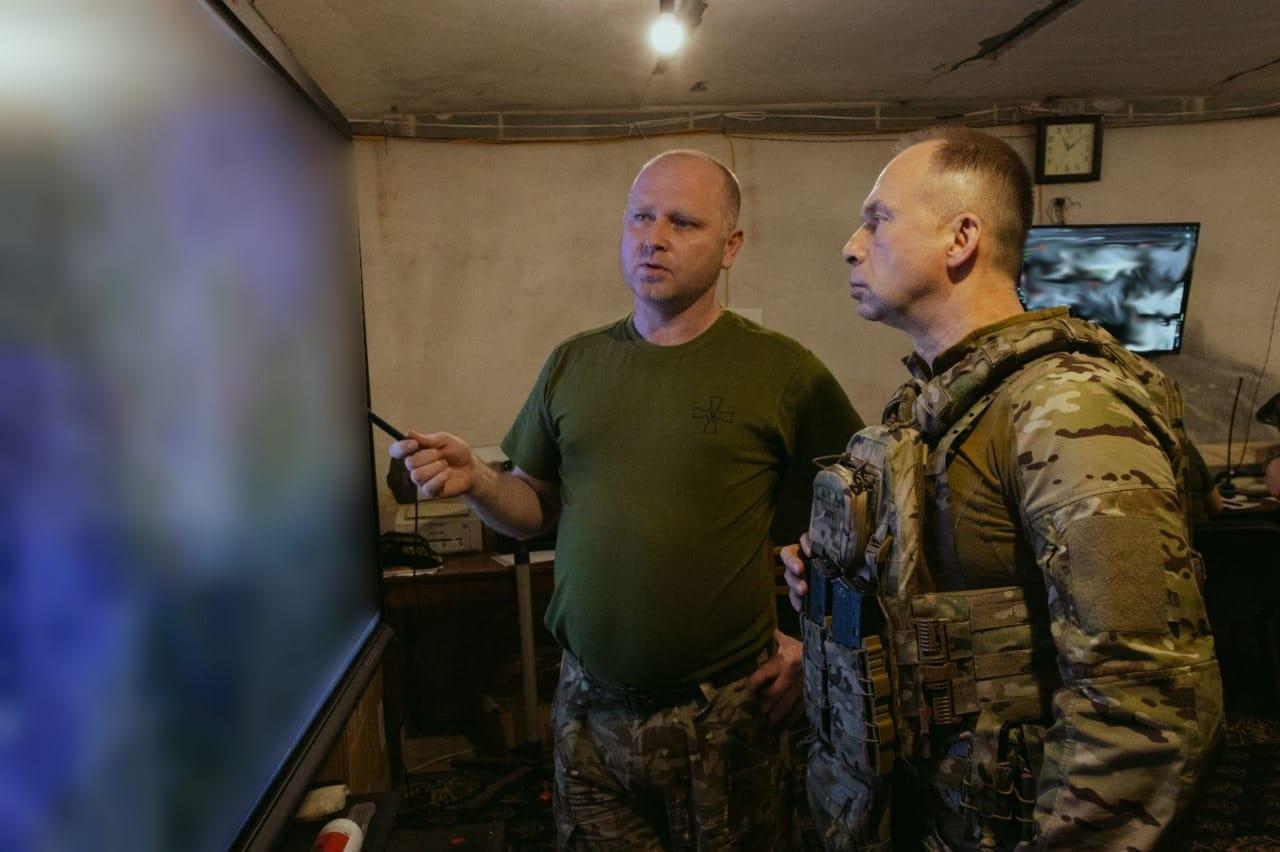 Найбільш інтенсивні та жорсткі бої тривають на Покровському та Курахівському напрямках — Сирський